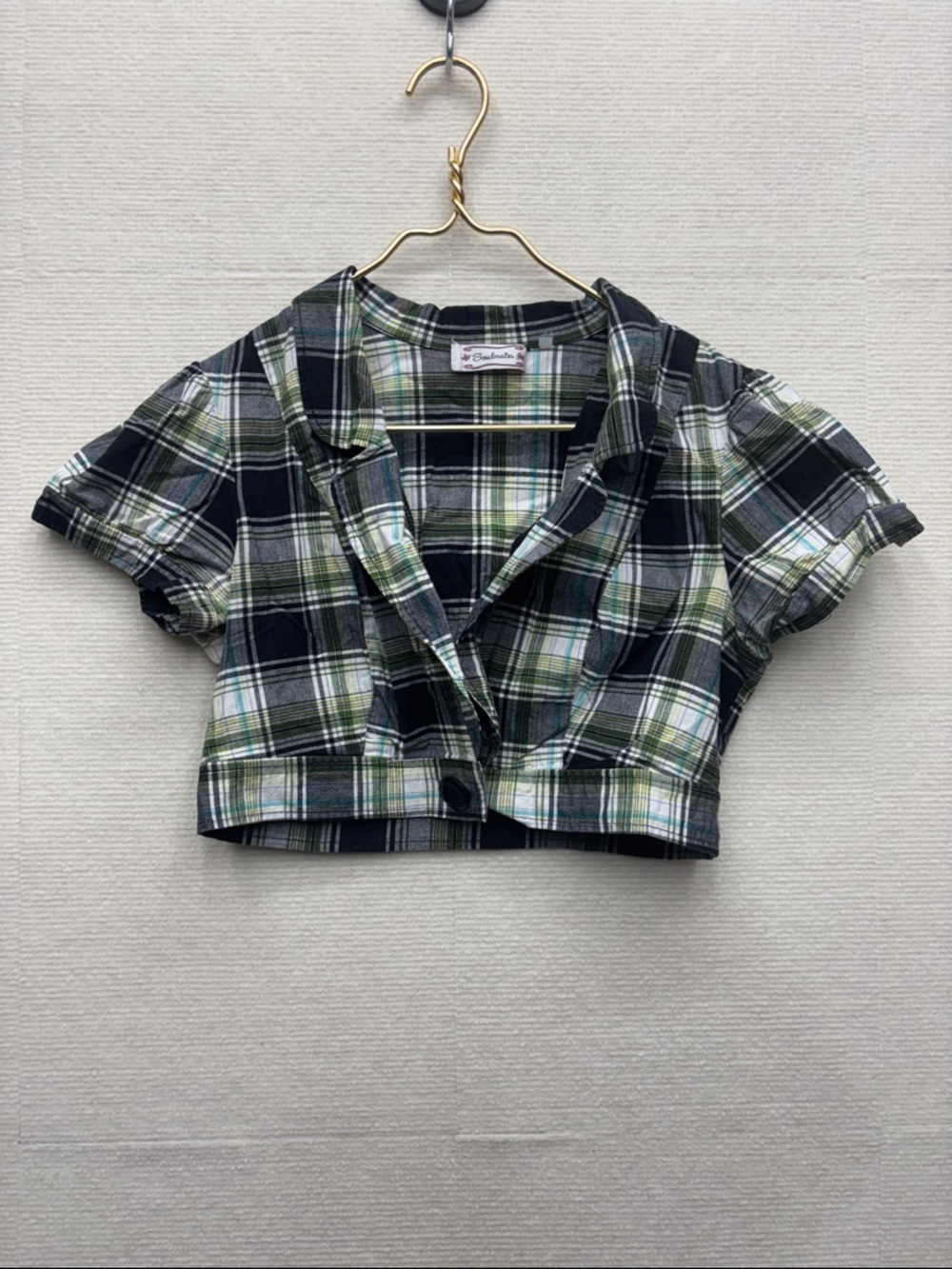 Soulmates | vintage large Cropped Plaid Button-Up Top in Black & Green